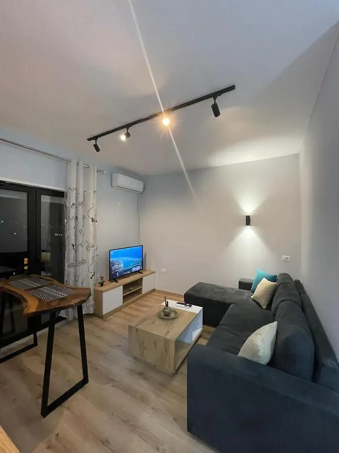 Center Tirana Goldi Apartment contacts